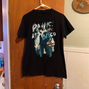 Panic at the Disco tee sz M